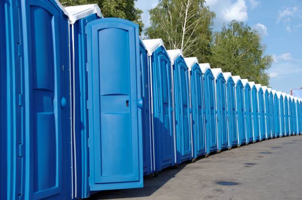 Porta potty delivery and setup in Jupiter Farms, FL